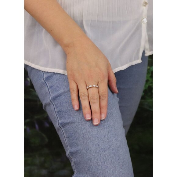 10k Yellow Gold Natural Opal Band Ring Size 7 1/4 - Picture 6 of 9